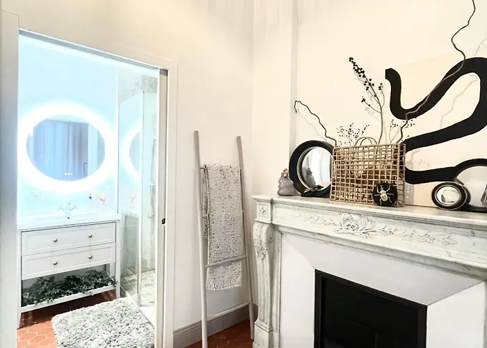 Διαμέρισμα L'echappee Setoise - Haussmannien - Localisation Exceptionnelle - Proche Canal