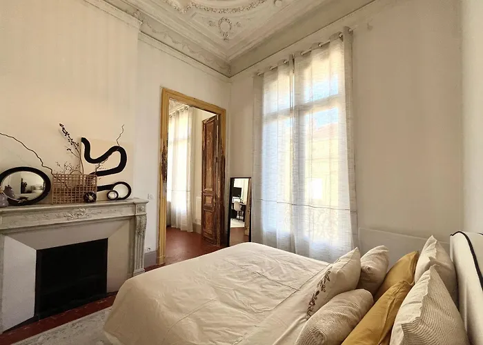 Lägenhet L'echappee Setoise - Haussmannien - Localisation Exceptionnelle - Proche Canal Sète